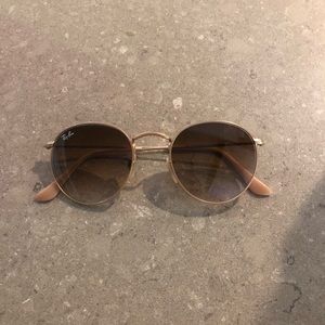 Circle Light Gradient Ray-Ban Sunglasses
